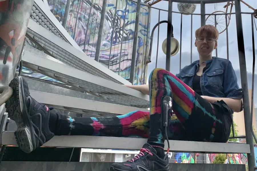 Ich und meine Wenigkeit, aufgenommen in München im April 2022.